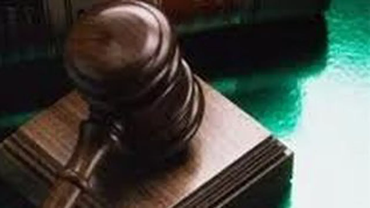 Parchetul a primit cinci reclamații privindu-i pe Victor Ponta și pe Andrei Marga