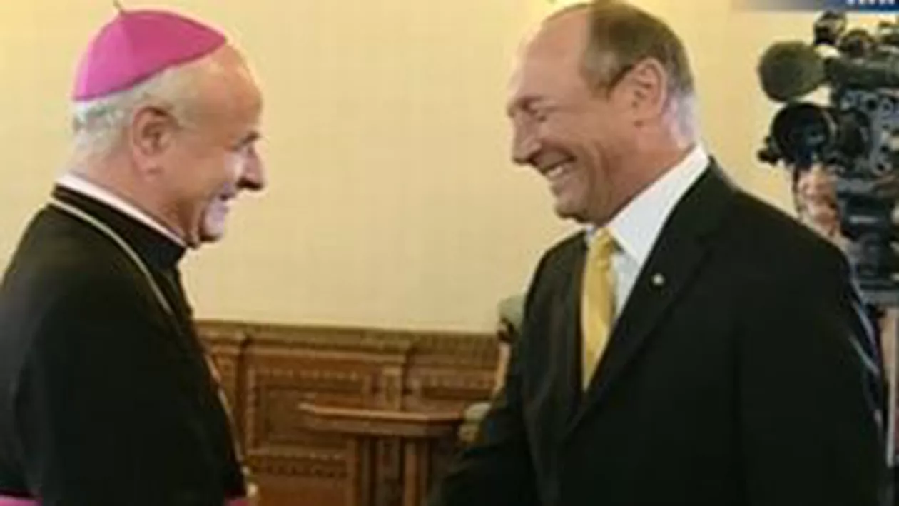 Președintele Traian Băsescu s-a întâlnit cu delegația de episcopi italieni condusă de Monseniorul Paglia