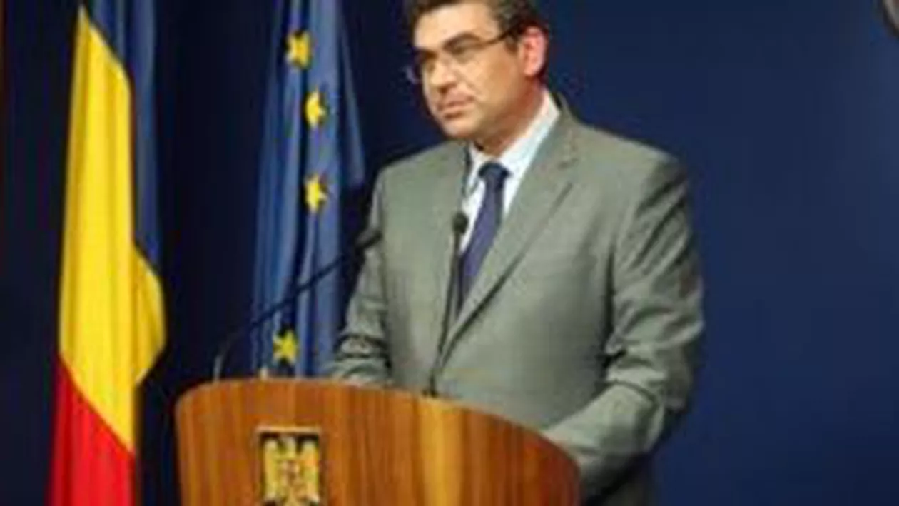 Baconschi: Ungureanu vs. Antonescu, în cazul nefericit în care românii sceptici stau acasă la referendum