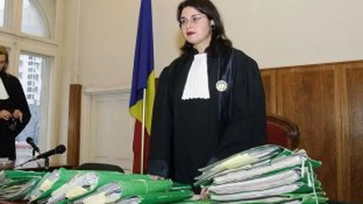 CSM cere tuturor forţelor politice să nu aducă atingere independenţei justiţiei