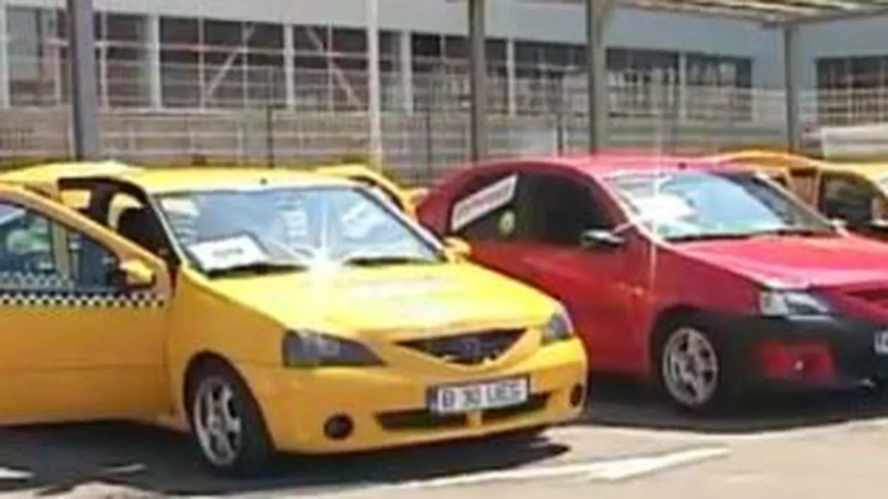 Zeci de proprietari de Dacia Logan au concurat la Mioveni pentru titlul „Cel mai tare din parcare"