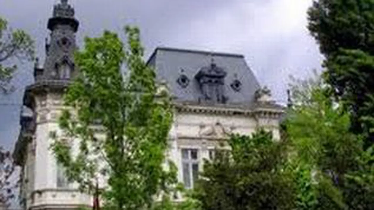 Incendiu la sediul Ambasadei Republicii Vietnam. Circulația în zonă a fost îngreunată