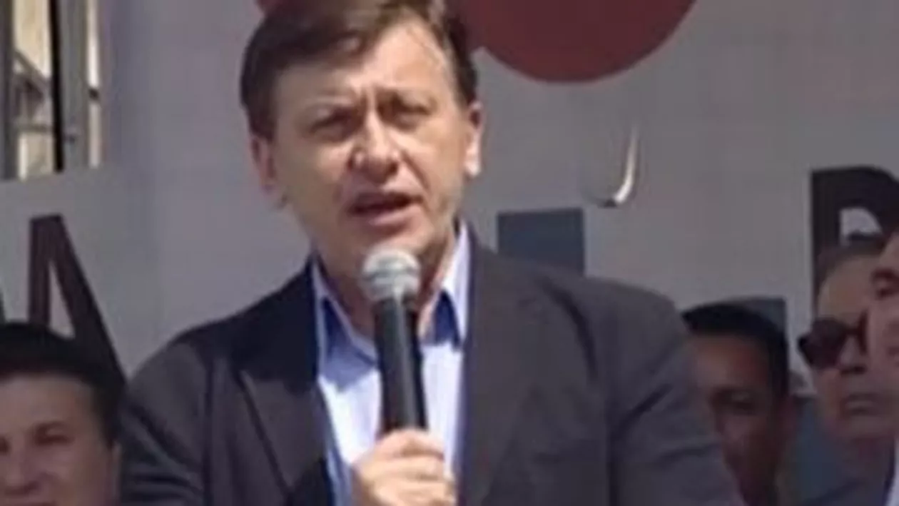 Crin Antonescu: După 30 iulie, cursul valutar se va reașeza. Doar într-una din variante