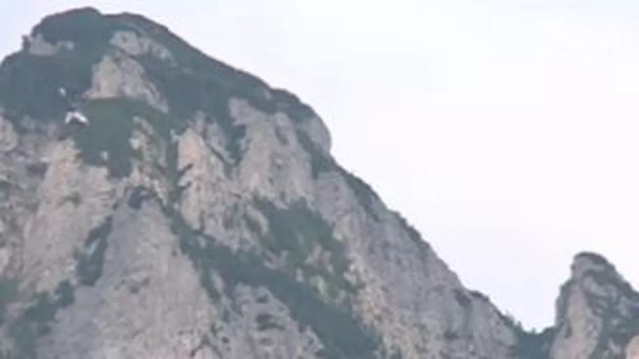 Incendiul din Masivul Bucegi: Două focare sunt încă active (VIDEO)