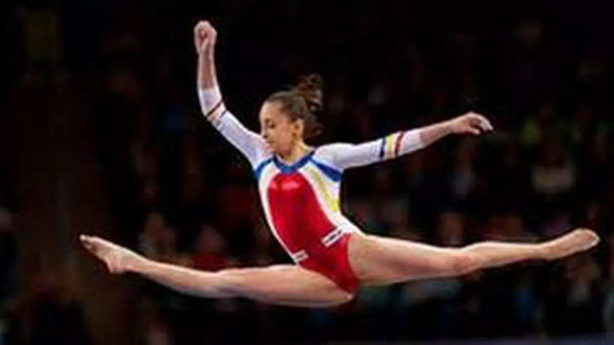 JO-2012: Gimnasta Diana Bulimar i-a cedat locul Larisei Iordache, în finala de la bârnă