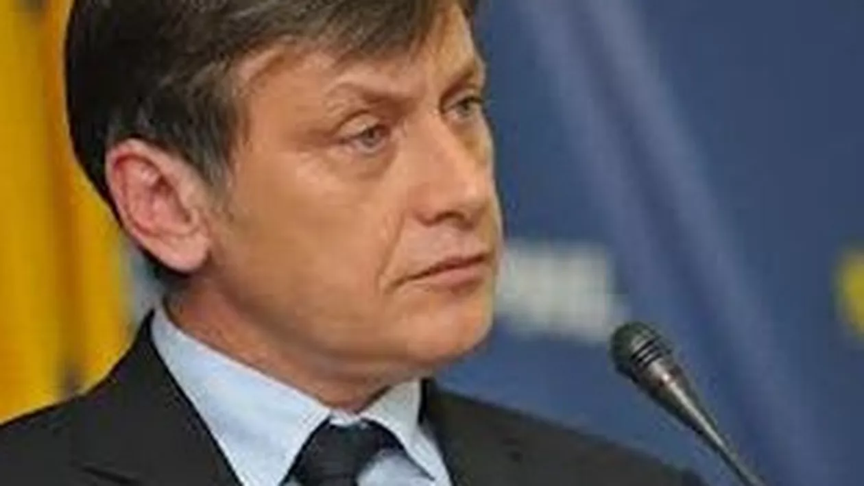 Crin Antonescu: Ioan Rus a mințit când a spus că am făcut presiuni asupra sa, bine că a plecat