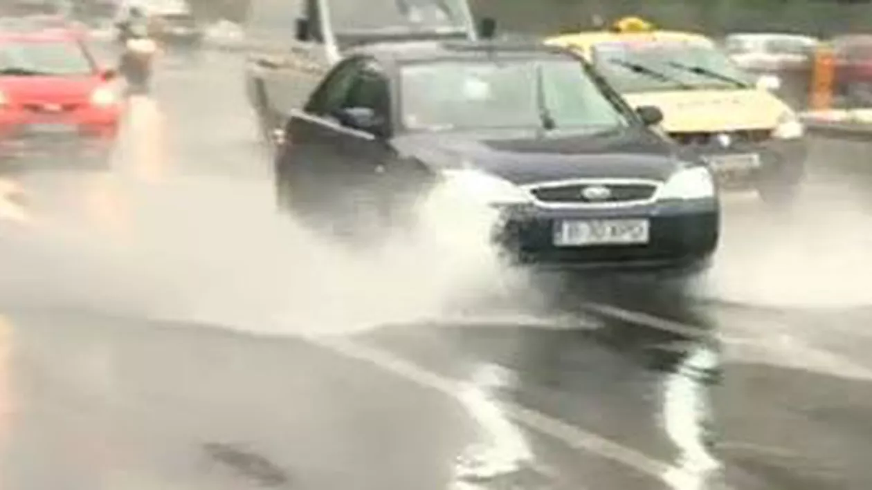 Avertizare nowcasting de ploi puternice, emisă pentru mai multe județe. Vezi aici zonele vizate