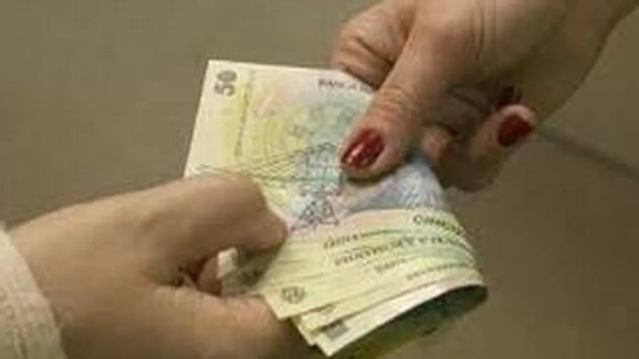 Ginecolog de la Maternitatea Bucur, reținut preventiv după ce a fost prins în flagrant delict când lua mită