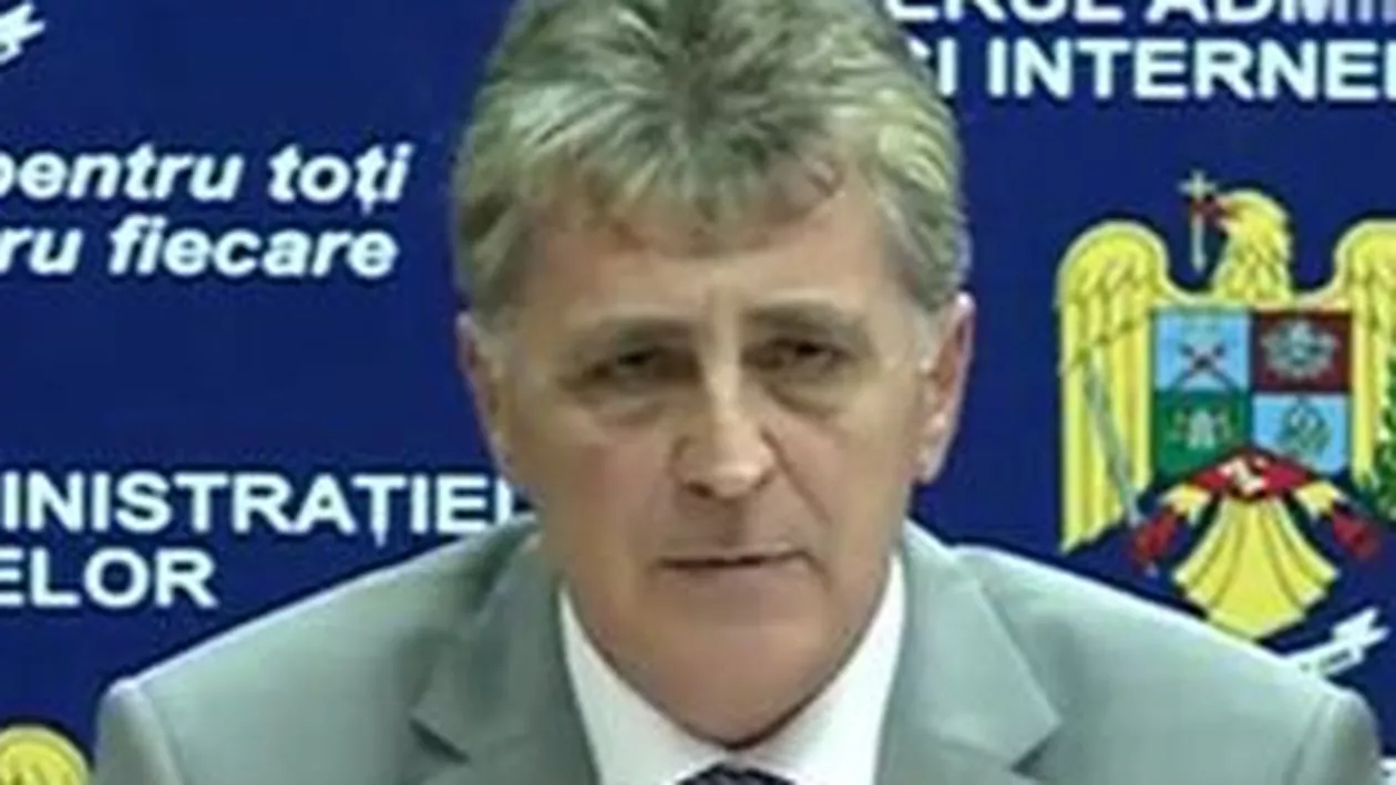 Ministrul de Interne a cerut anchetă la Jandarmerie, după comunicatul despre măsurile contra protestatarilor de la Universitate
