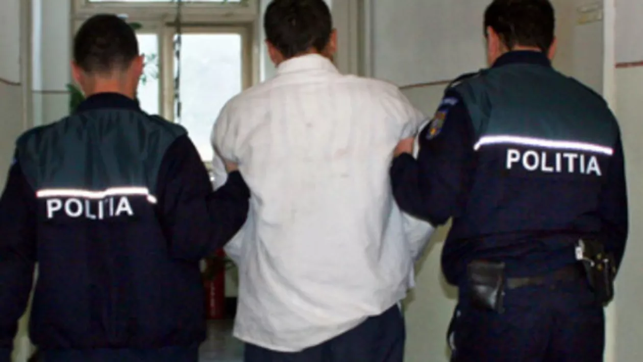 Pitești: Un bărbat care a violat o tânără pe stradă, găsit ascunzându-se sub o mașină