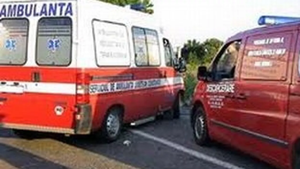 Trafic blocat pe DN6, în zona Porților de Fier, din cauza unui accident: Două persoane sunt grav rănite