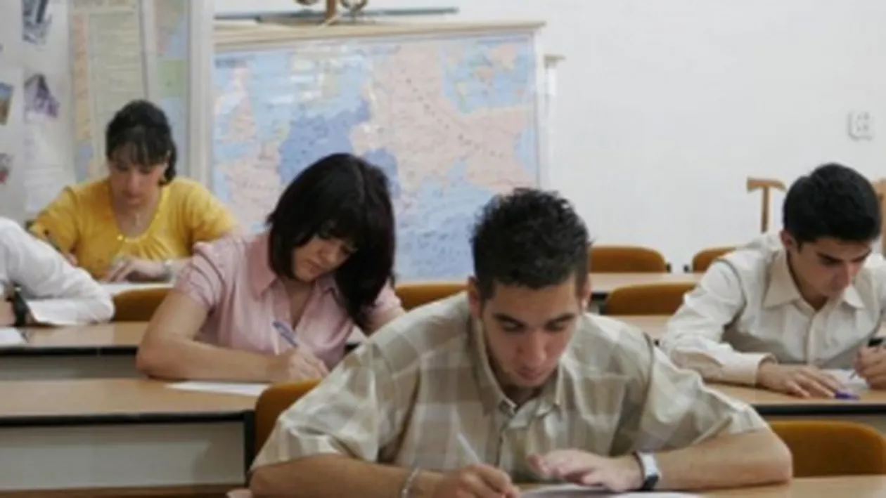 Bacalaureatul de toamnă: Vezi subiectele și baremul la proba de Biologie