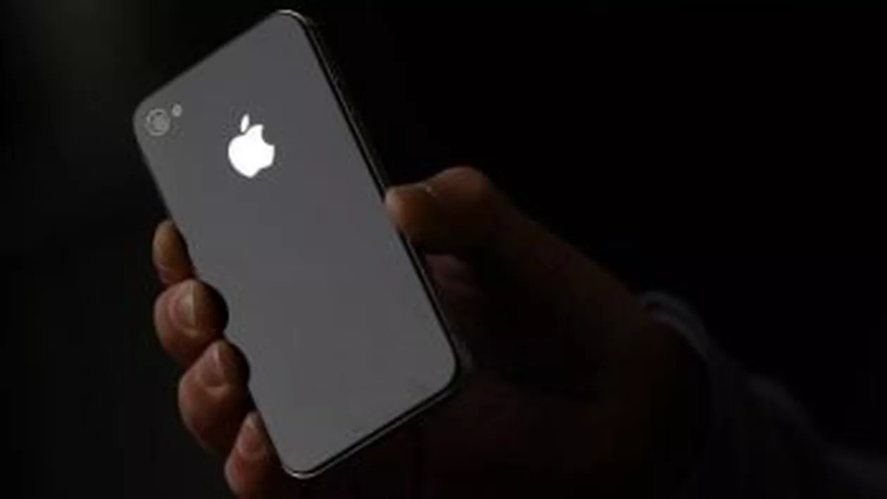 Bloomberg: Lansarea iPhone 5 ar putea reaprinde războiul dintre operatorii wireless