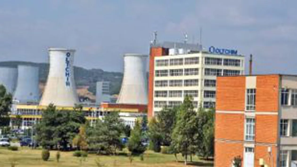 Zi decisivă pentru combinatul Oltchim: Licitația cu strigare, programată să înceapă la ora 12:00