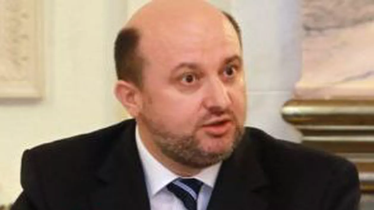 Daniel Chițoiu: O companie rusă s-a arătat interesată de preluarea Oltchim Râmnicu Vâlcea