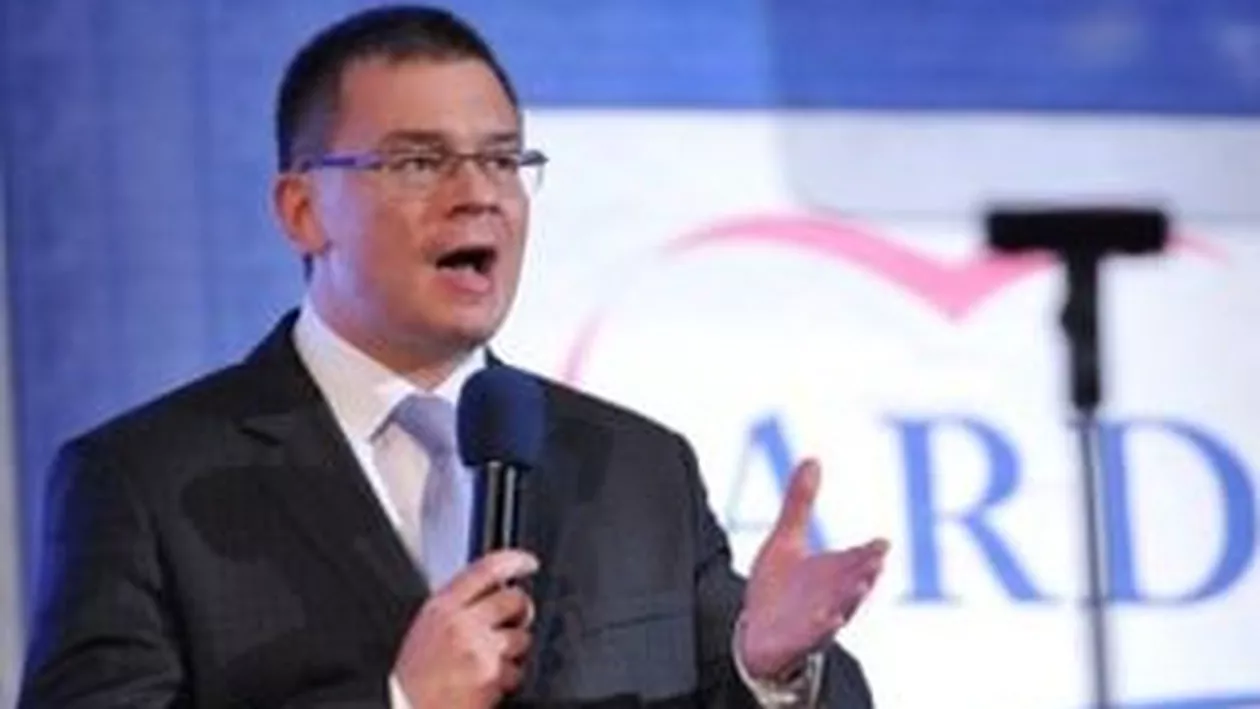 Mihai Răzvan Ungureanu: Trebuie să luptăm să devenim cel de-al patrulea partid din țară