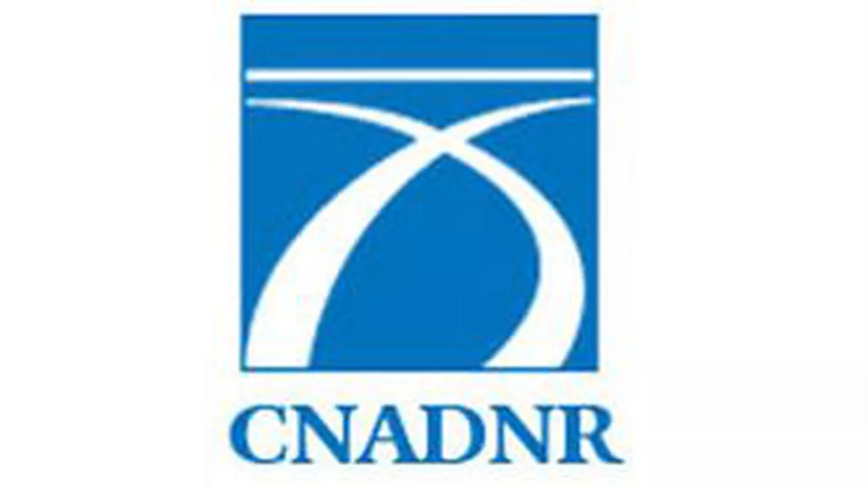 Directorul Direcţiei Concesiuni din CNADNR, cercetat disciplinar şi suspendat din funcţie