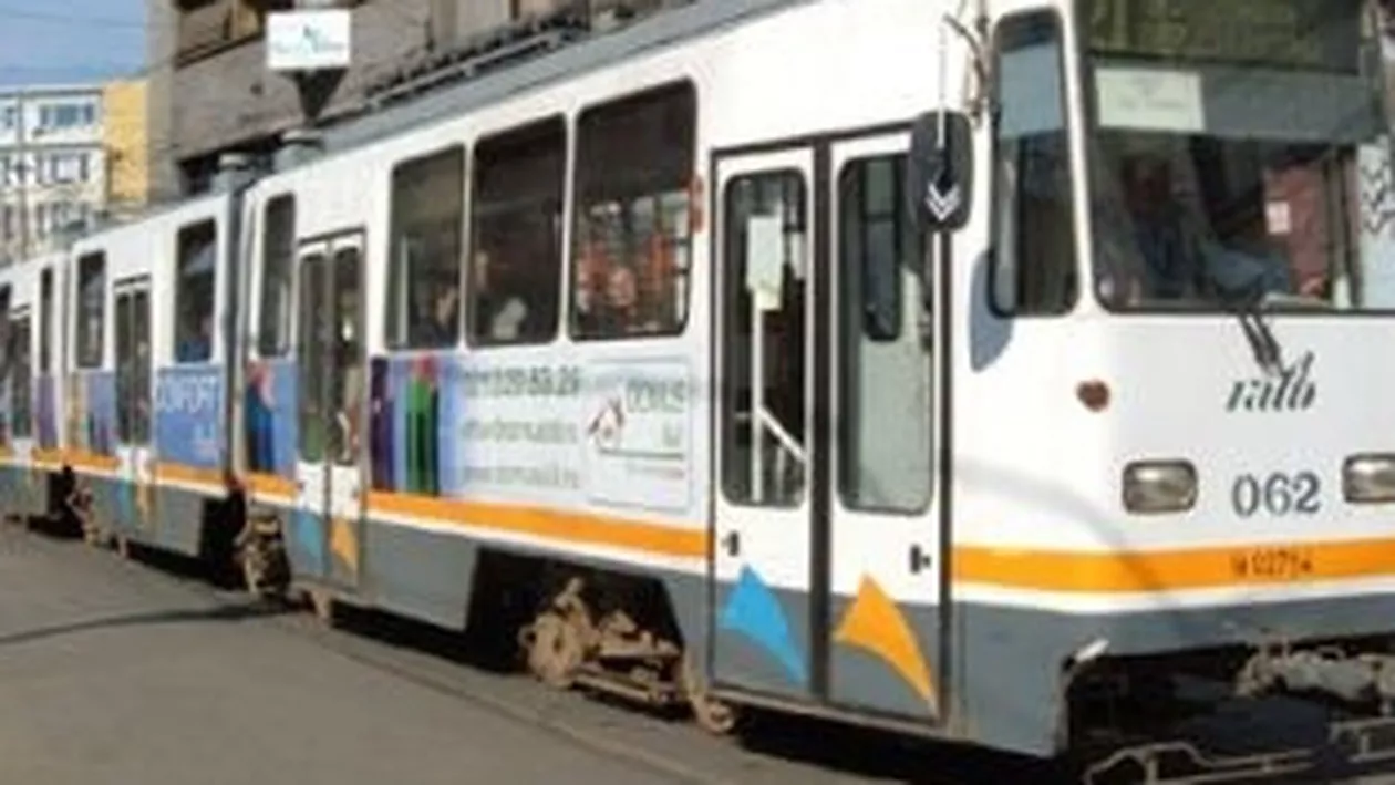 Vatmanul înjunghiat de un șofer în București va fi operat. Suspectul s-a predat poliției