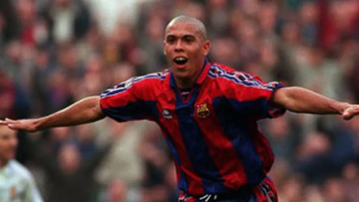 Ronaldo, sex cu două femei chiar în vestiarul Barcelonei!