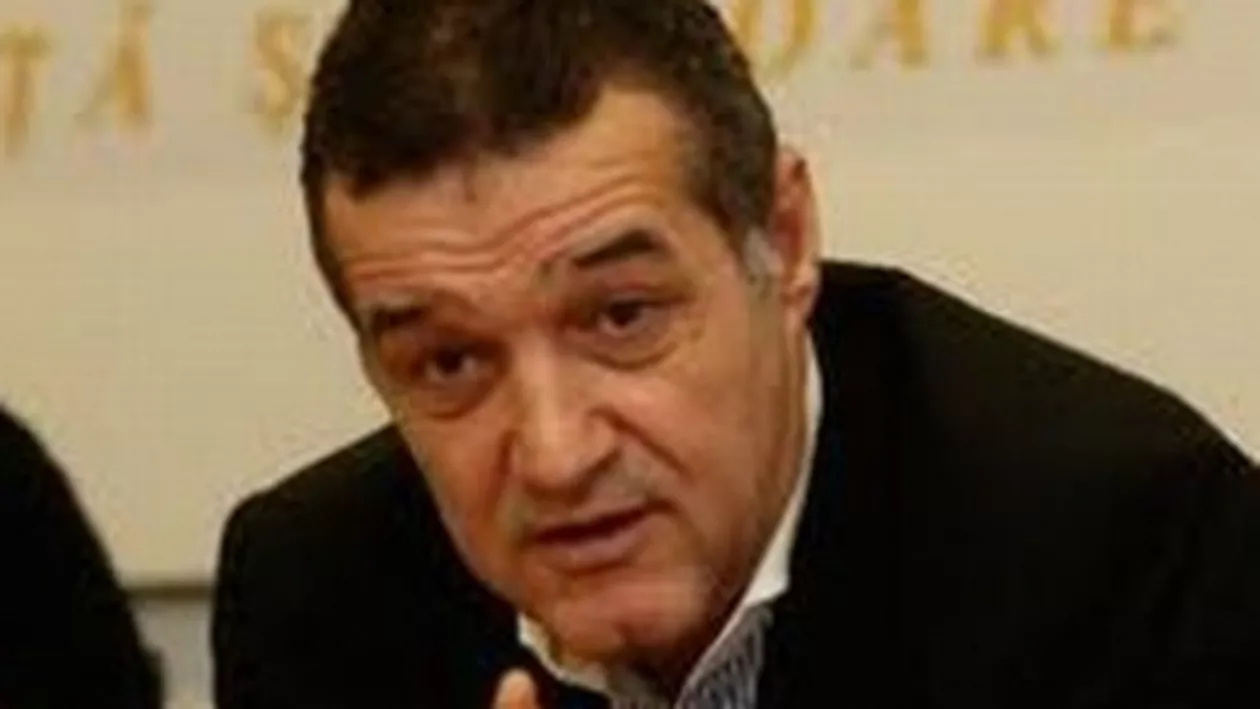 Gigi Becali și-a depus adeziunea la Partidul Național Liberal: „Nu mă intersectez cu Tăriceanu, el manipulează idei, eu manipulez oi”