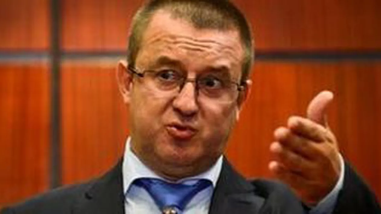 Sorin Blejnar: Preşedintele Traian Băsescu iese din scandalul stenogramelor ca un bărbat de stat