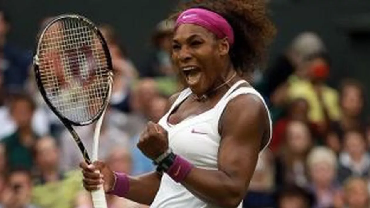 Tenis: Serena Williams a învins-o pe Azarenka şi s-a calificat în semifinale la Turneul Campioanelor