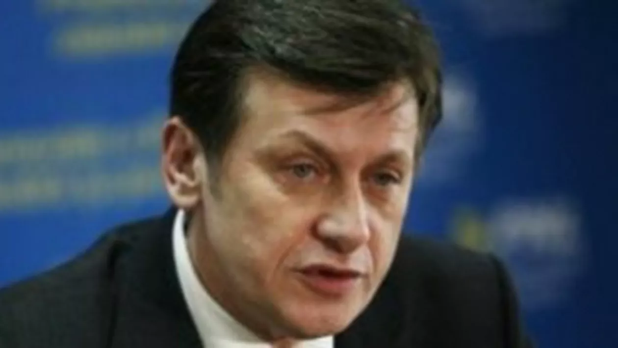 Crin Antonescu se aliază cu Liviu Dragnea pentru înlăturarea lui Victor Ponta de la conducerea PSD