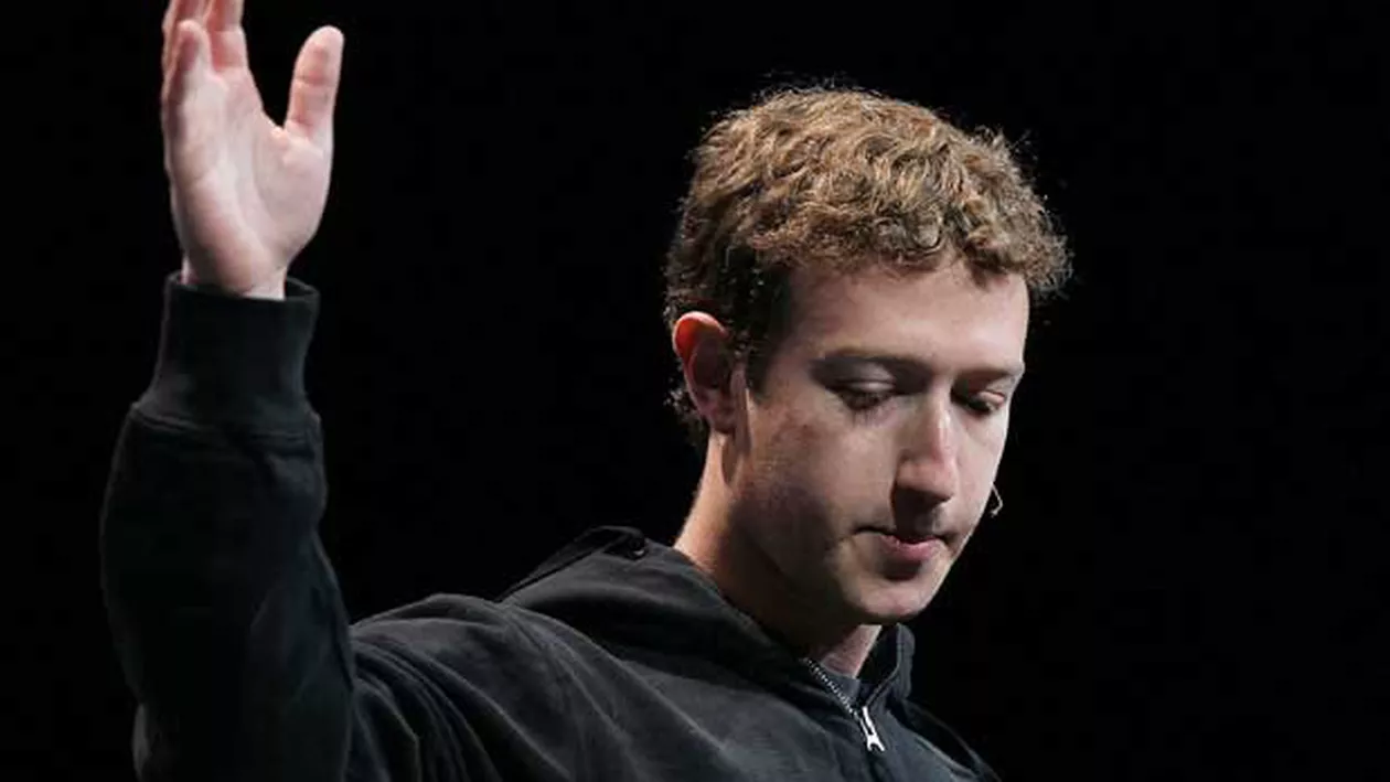 Mark Zuckerberg a fost la un pas de a pierde jumătate din Facebook