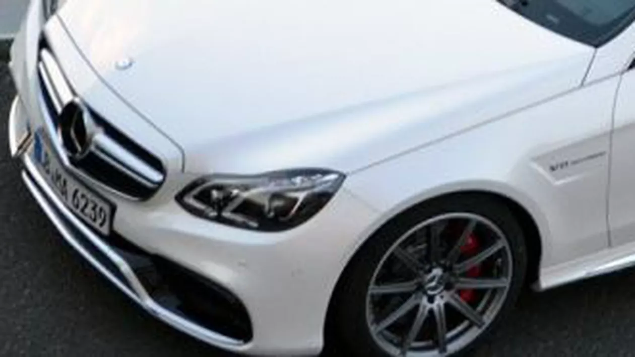 Noul model Mercedes Clasa E Facelift a fost surprins în timpul unei sedințe foto din Madrid (FOTO)