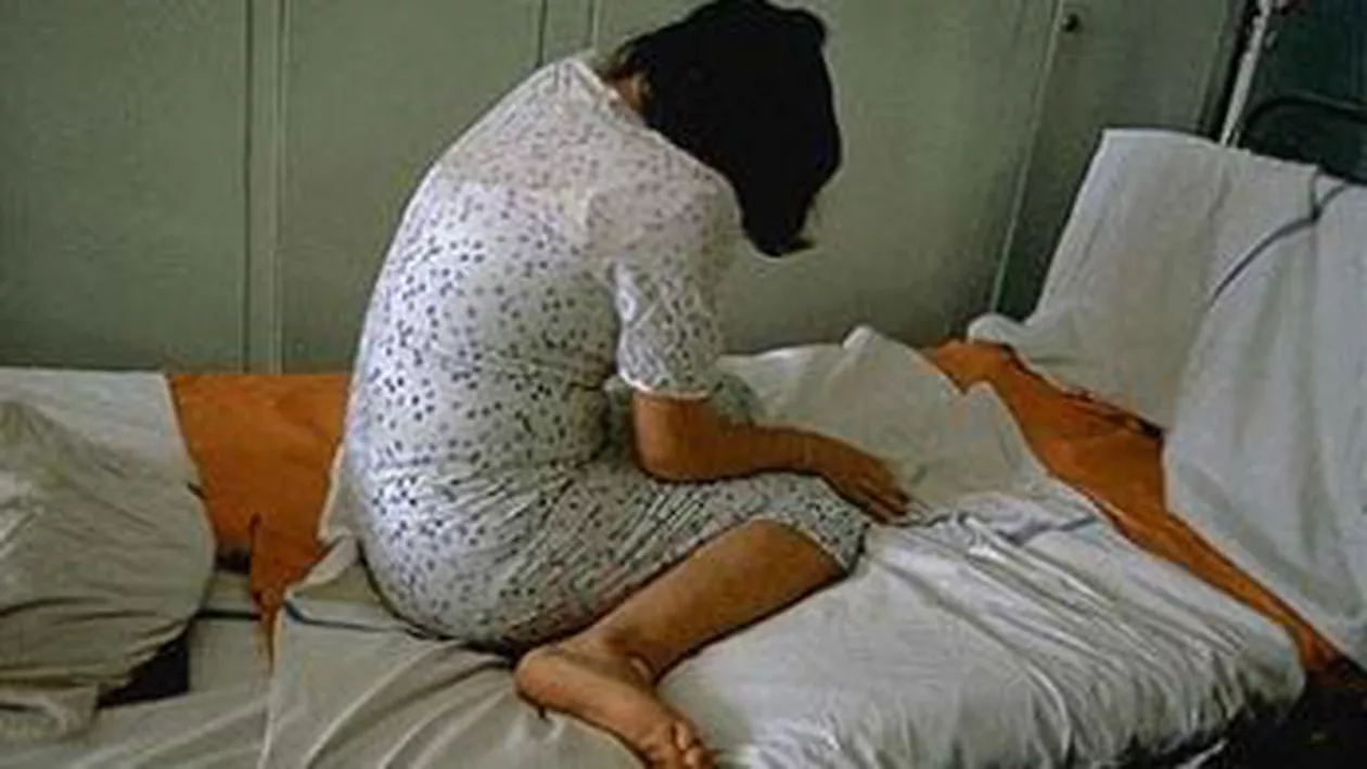 O minoră de 13 ani de la un centru de plasament, anchetată după ce ar fi întreținut relații sexuale cu mai mulți bărbați