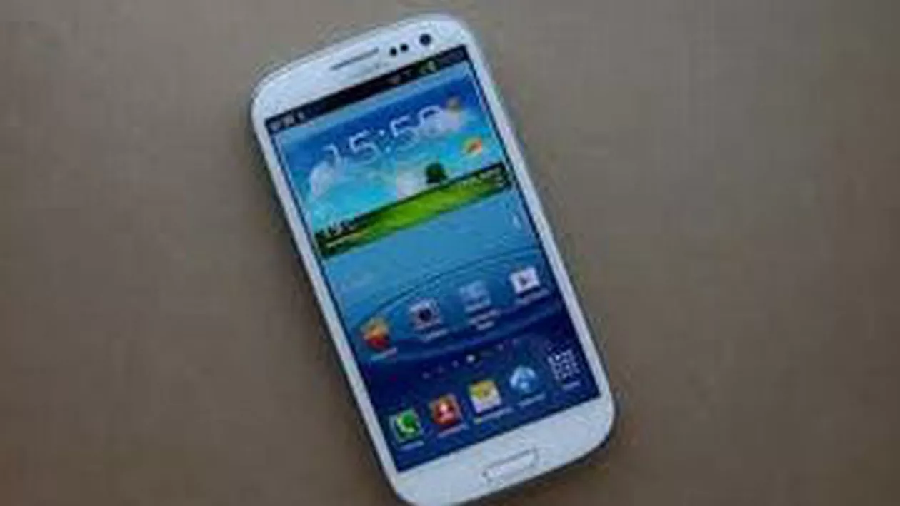 Vânzările de Samsung Galaxy S III au depăşit pragul de 30 de milioane