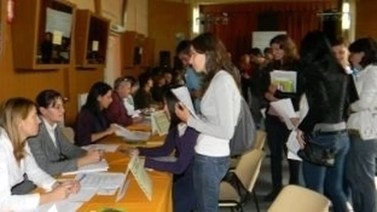 ANOFM: Rata șomajului, la nivel național, a crescut până la 5,17% în luna octombrie