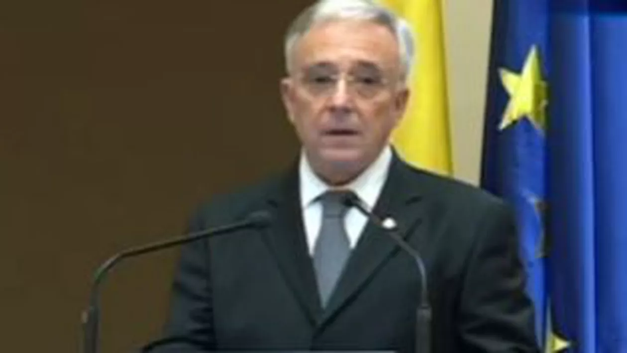 Mugur Isărescu: Inflația a fost revizuită în creștere cu 1,9% pentru 2012 și cu 0,5% pentru 2013