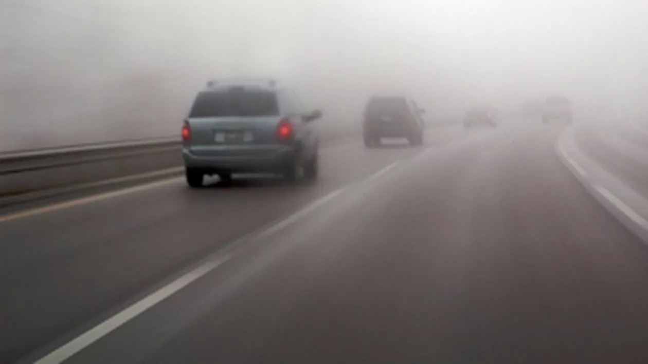 Avertizare de ceață pentru drumurile naționale din județele Alba, Mureș și Cluj