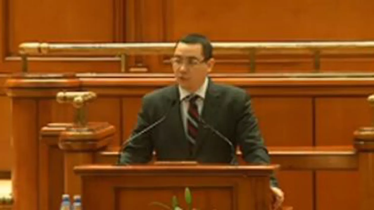 Victor Ponta, în Parlament: Nimeni nu participă la Consiliu reprezentându-se pe sine