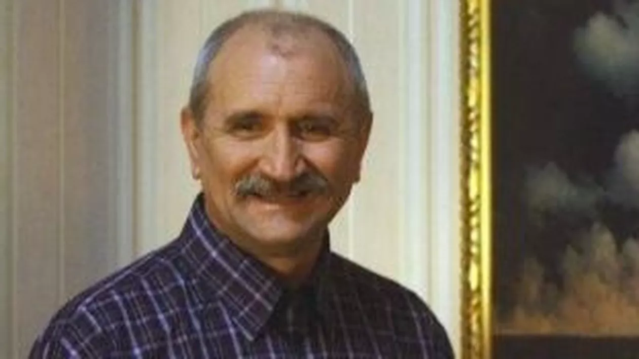 Trupul actorului Șerban Ionescu, depus la Teatrul Naţional din Bucureşti: Zeci de colegi și prieteni își iau rămas bun