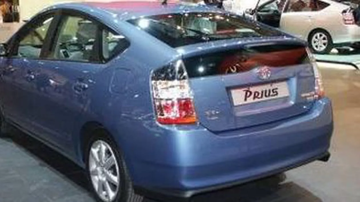 Toyota România a rechemat peste 1.800 de vehicule cu probleme tehnice