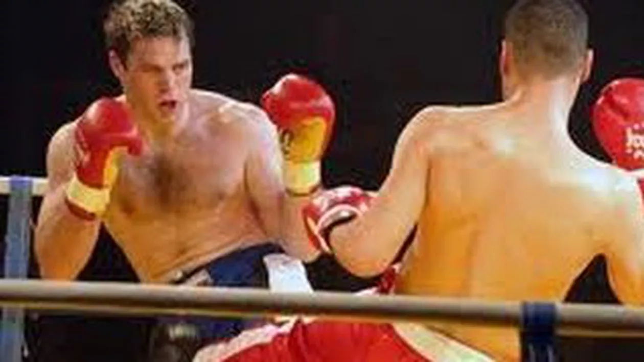 Șapte medalii pentru România la Campionatul European Wako de kickbox, între care și una de aur