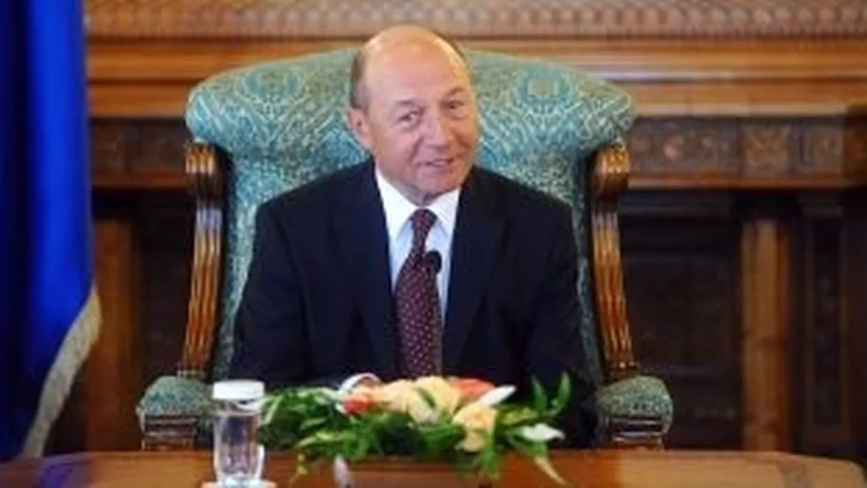 Traian Băsescu susține o declarație de presă, la 18:30, la Palatul Cotroceni