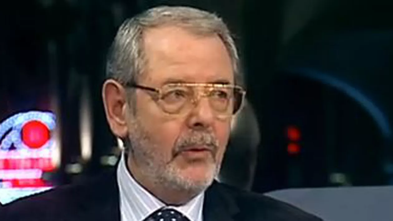 Radu F. Alexandru: Suntem în pragul recesiunii, vine un an rău, iar USL are o singură grijă - Băsescu