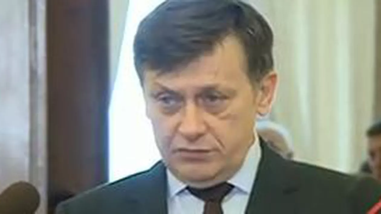 Crin Antonescu: Senatul va face un bilanț al activităților din ultimii 4 ani. Mircea Diaconu își va prezenta demisia în plen