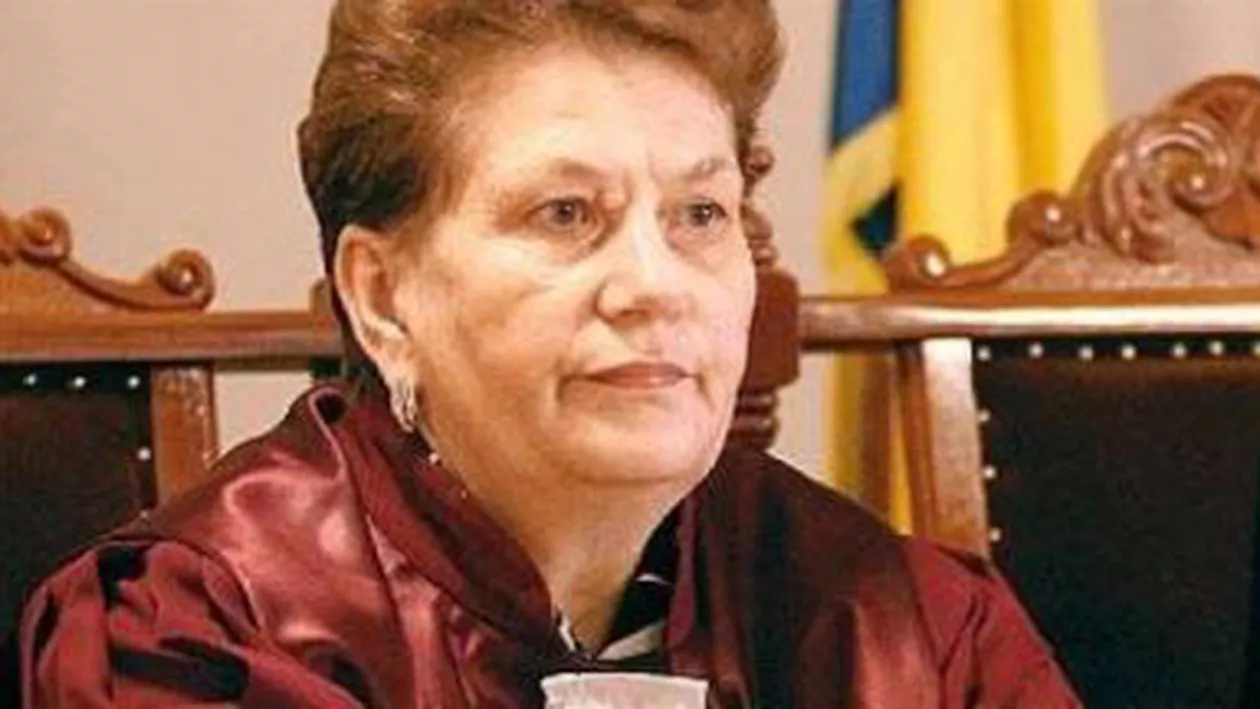 Bărbatul care a amenințat-o cu moartea pe judecătoarea CCR Aspazia Cojocaru a fost trimis în judecată