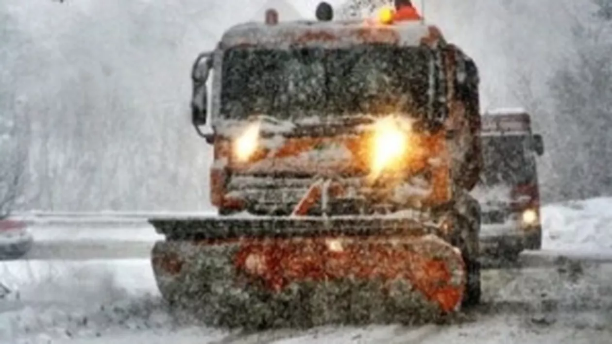 Trafic îngreunat în nordul Moldovei: Circulația pe 13 drumuri naționale a fost întreruptă