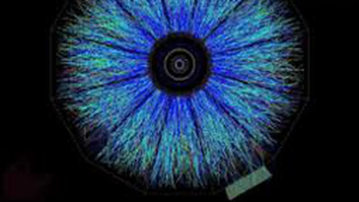 Rezultate neobişnuite la CERN:  Cercetătorii susţin că ar exista două "particule ale lui Dumnezeu"