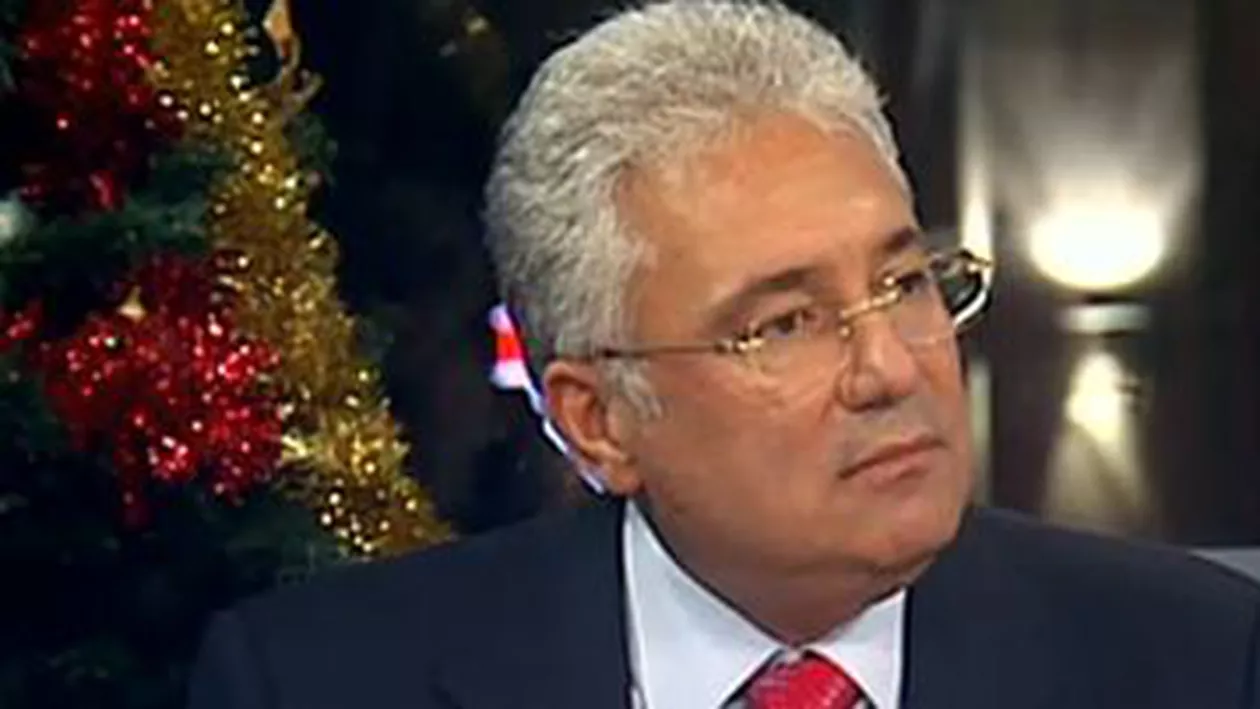 Adriean Videanu: Acordul dintre premier și președinte a izvorât din dublul limbaj folosit de Ponta