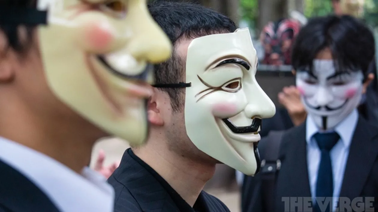 Contul de twitter al Anonymous, @YourAnonNews, a fost suspendat pentru postarea de informații personale despre membrii Westboro Baptist Church