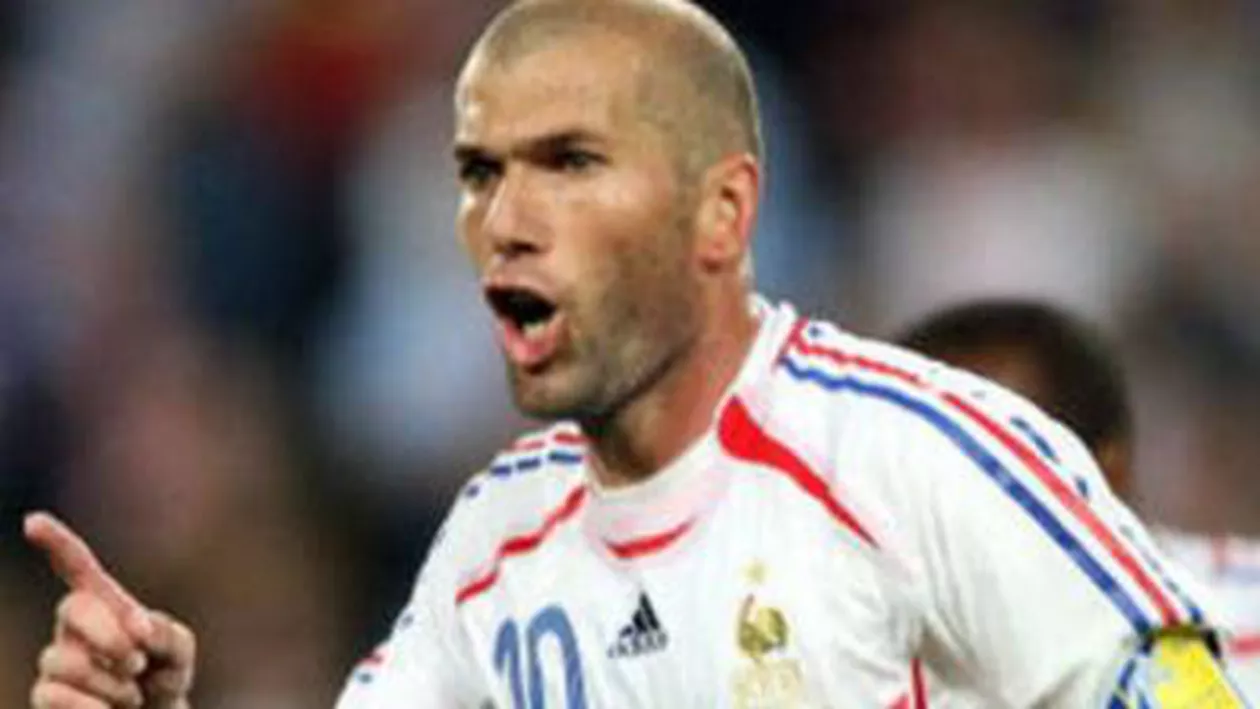 Zinedine Zidane continuă să facă spectacol pe teren: A înscris încă un gol spectaculos (VIDEO)