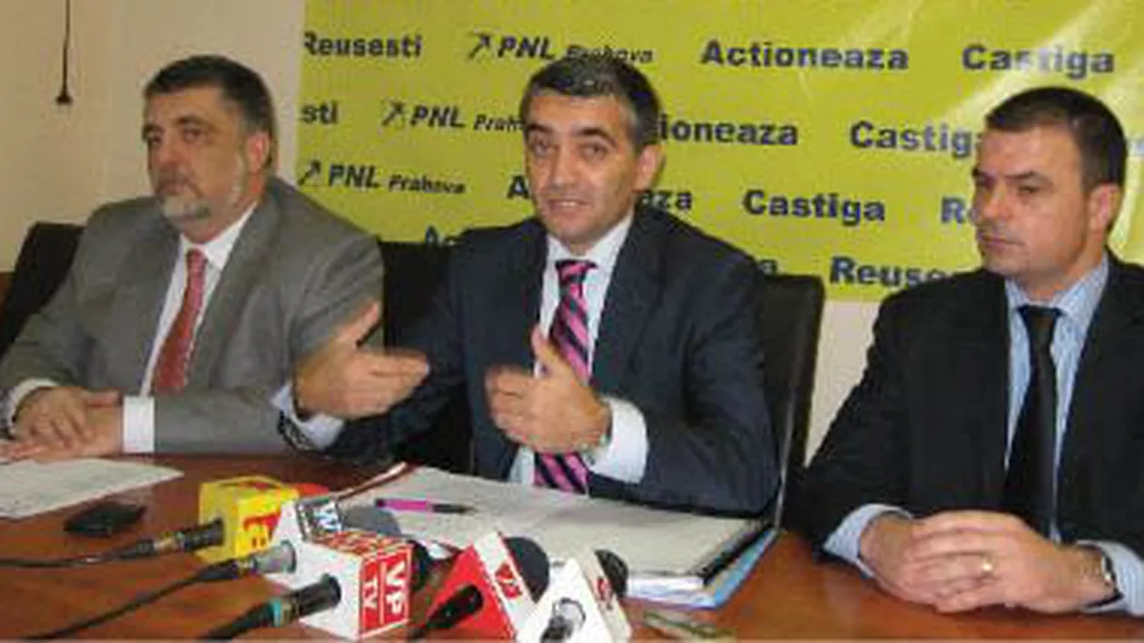 Toţi consilierii locali PNL din comuna prahoveană Bălțești, excluşi din partid