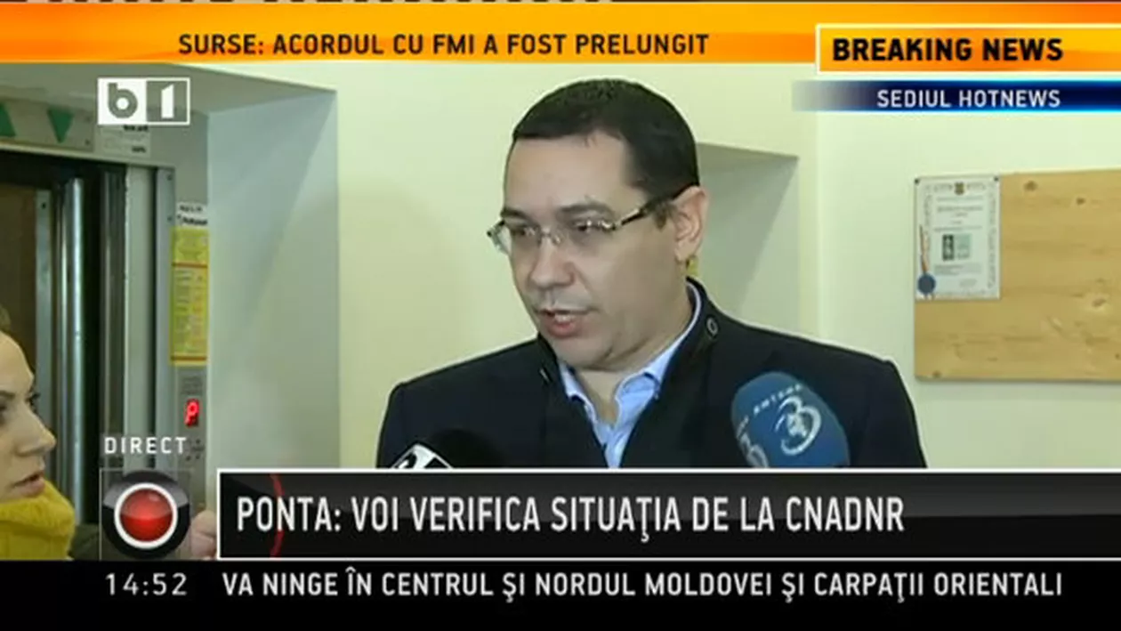 Isterie pe Internet: Un obiect mare și negru iese de sub fusta unei prezentatoare TV (VIDEO)