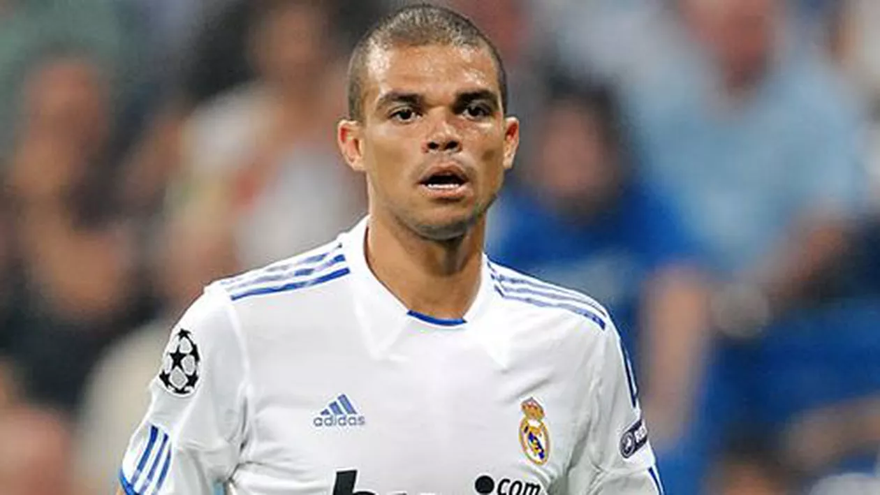 Pepe a fost operat la glezna dreaptă și va lipsi de pe teren timp de o lună